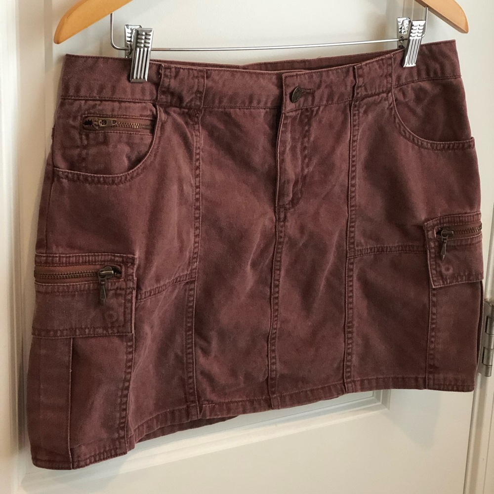Free People Mini Skirt Burgundy Red size 8 utility cargo skirt